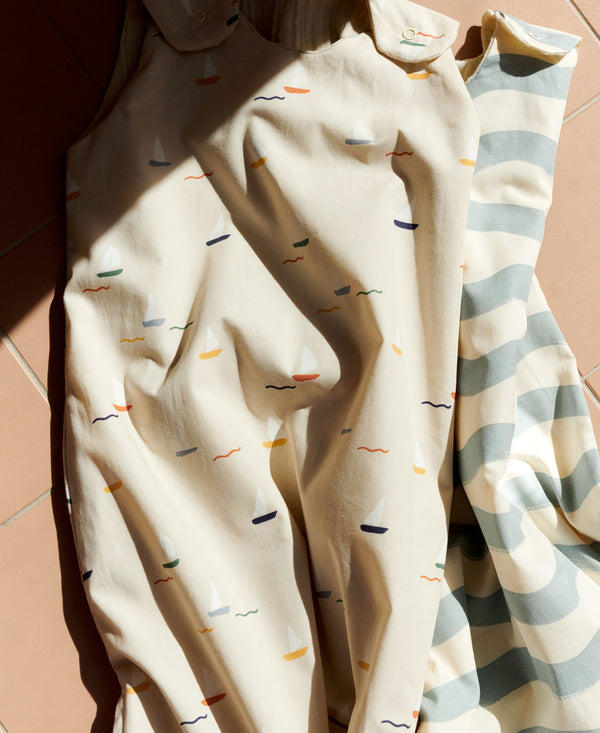 Sylvia Schlafsack, Waves